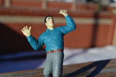 三文小説どころか、突如として一文無しになった留学生の話